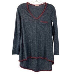 Honey Punch Women’s V-Neck Long Sleeve Top Hi-Low Stitched Trim Blue/Red S